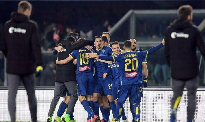  尤文逆转国米登顶积分榜  